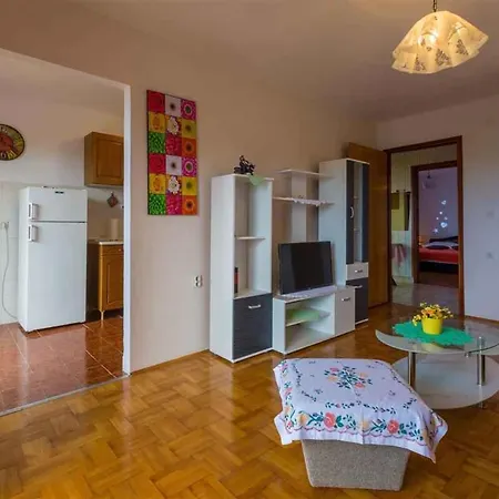 In 39281 * 卓得诺沃